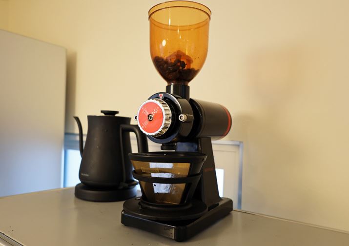 uBM-250Nvɑ΂ĂЂƂsBꂪЂƁAȂ̋ŕюU邱Ƃ