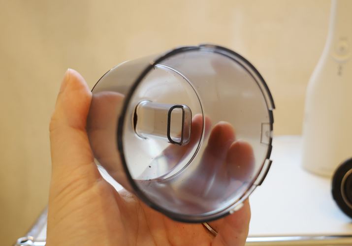 W{bNXƃtB^[̐ڍȂĂAxzS~߂Ȃ悤ɍHvĂB{bNX̃S~̂ĂہAzS~UĂ܂ƂȂAg₷