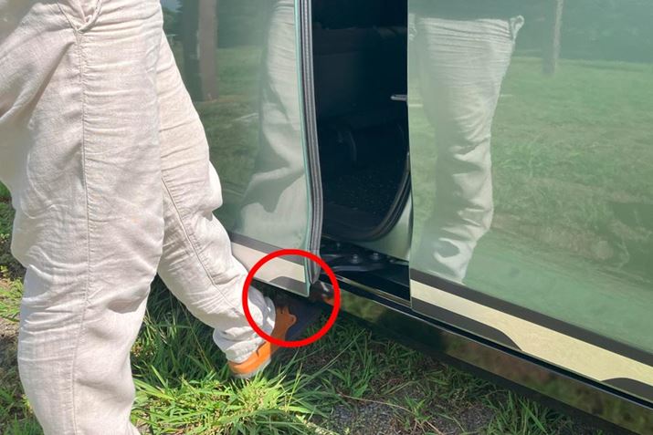 ܐoꂷʒuo܂ő͕̊KvłA肪ӂĂԂłȒPɊJł͖̂{ɕ֗ȋ@\ł