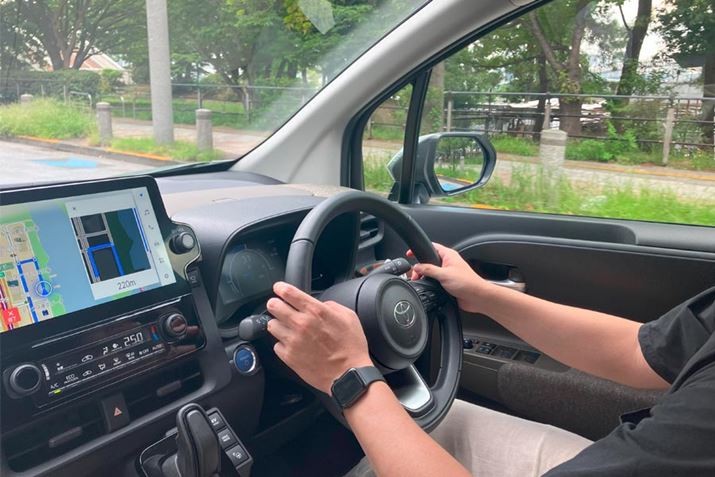 X[YȉŊXLrLrƉ^]ł܂Ał̉^]芴ĈSĉ^]ł܂