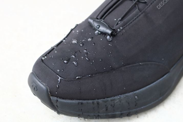 ۂɃAbp[ɐ𐂂炵ĔG炵Ă݂lqBHɂȂėꗎ܂B\ʂɋ͂ȝĂ邱ƂڗđRI