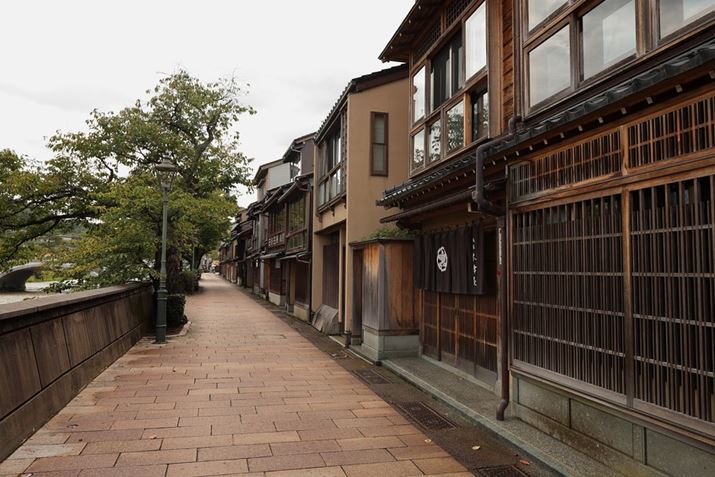 vXBɐڂĂĕ܂BłLȂЂXĂ̋Ȃ̂ŁAꏏɉ肽ꏊłEOS R6 Mark IIARF24mm F1.8 MACRO IS STMAiDAEAF5.6A1/320bAISO400A+0.7EVAzCgoXFAsN`[X^CFfBe[dADPP4ŌBeʐ^i6000×4000A19.6MBj