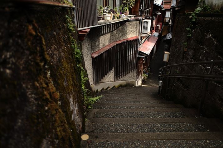 EOS R6 Mark IIARF24mm F1.8 MACRO IS STMAiDAEAF1.8A1/6400bAISO400A-1.3EVAzCgoXFAsN`[X^CFfBe[dADPP4ŌBeʐ^i6000×4000A14.6MBj