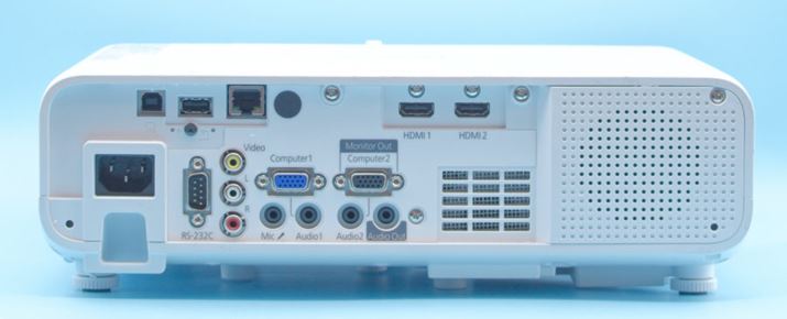 f͒[qƂHDMI2n𑕔܂BUSB Type-B[qPCȂŉfƉo͂\ȂقAL^LANoRł悤PCƉo͂ł܂