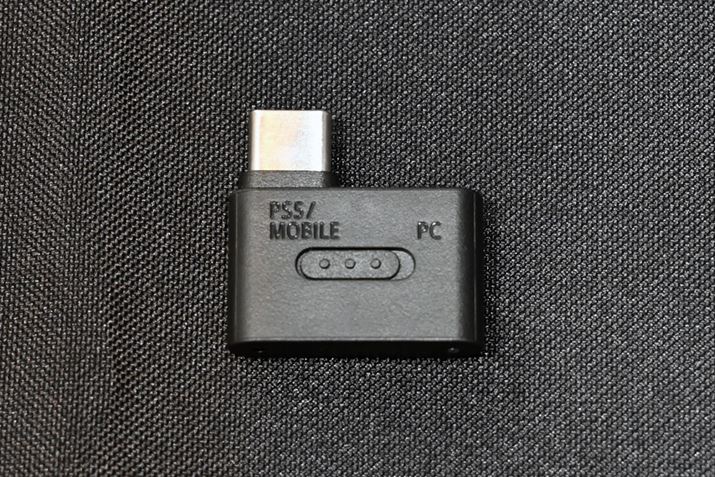 pUSBgV[o[ɂ̓XCh̃XCb`pӂĂAPCڑPS5/oC@ڑŐ؂ւ`