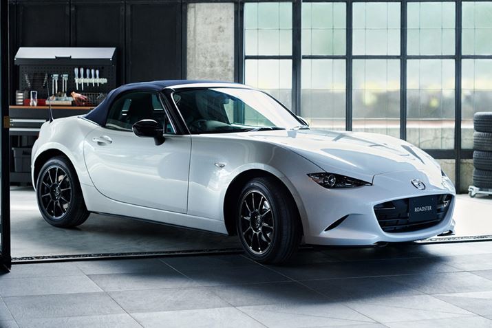 ԏďyɂyǋʎdlԁu990SvYIƂȂBA}c_ł͂yʉf߂Ĕ̔Ƃ̂ƂȂ̂Ŋ҂