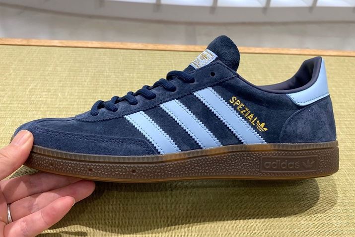 iȃsbOXLkobNɁuX[XgCvXvd˂ANVbNȕ͋CƃAfB_XȂł͂̃ACfeBeB[oĂ܂