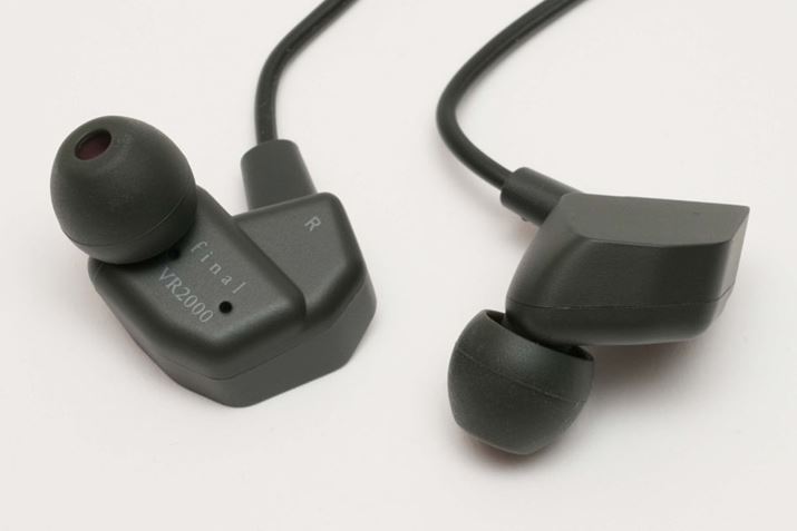 uVR2000vfinaliƂĂ͒AF̂uDARK OLIVEvJ[̗p