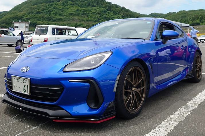 M҂́uBRZvBA~zC[́uBBS RI-Avi18C`jA^C̓~VupCbgX|[c4vi225/40R18TCYjArV^Cԍ@TXyVAuSTItLVuh[XeBtBi[vAuSTIhhfBXNvȂǂ𑕒BuSTItLVuVo[vVƂɂÃp[c̋@\ɔ悤ɂȂƊĂ܂