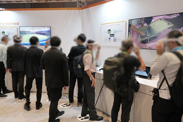 {gbNrfIZpgf̑̌f̗lqB̐lVRwbhZbg𑕒360x̉f̌Ă