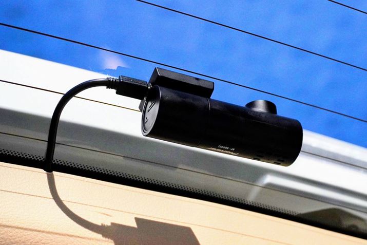 AhCuR[_[uNP-RDR001vBSONYCMOSZT[uSTARVISv̗pAԂɋuiCgTCgvɂΉB{̂RpNgȂ̂ŁAftHbK[̓dMɂ܂花Ɏtł