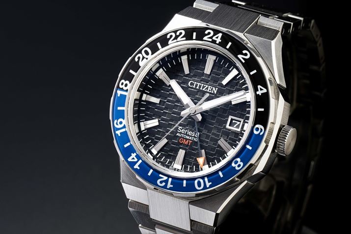 [IWJ[ŉ肳ꂽA[^j24ԐjBꂪ]x[24ԖڐwƂő2A邢͑3mFł܂Bʐ^́uNB6031-56Ev