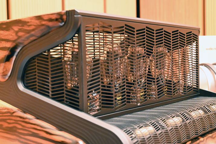 bVJo[̂Ԃ瓋ڂĂ^ǂmFł