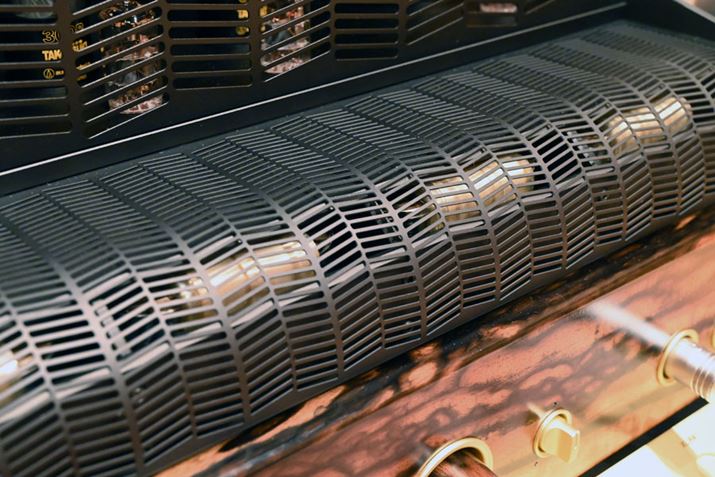 ^ǂ̑Oɂ̓_[Ђ̏o̓gXuLL2765AgAMv4zuĂ