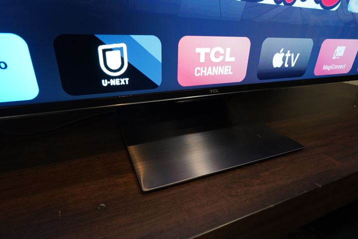 Xs[J[̓X^h߂ɉɔzuATuE[n[͔wʂɔzuĂ