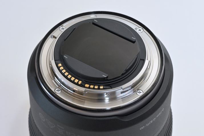 œ_10mmΉƂƂŁAɃYOɃtB^[𑕒邱Ƃ͕sBɁAJbg[`tB^[߂z_[Y㕔ɓڂĂ