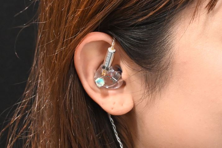 ORBuCF-IEM avec CRESCENT VERTvBʐ^Water Opal