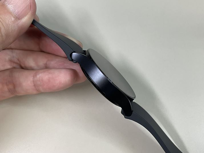 A~jE̗pP[X̓VvŋȐ̔܂