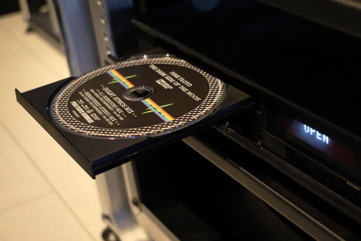 u[CI[fBI̓pi\jbNUltra HDu[Cv[[uDMP-UB900vōĐ