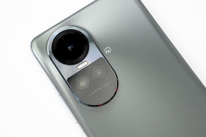 Ɠ̃fUC̃JBԑ傫ȏ̃JC̍LpJAELpJA]J