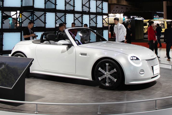 o𕚂悤ȏuRyṽfUĆAurW RyvɂPĂ