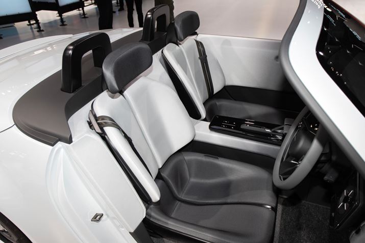 urW RyṽCeABCplXCb`ނ͂ł邾KvŒŃVvȂ̂ɂƂǂ߂ĂACplV[gɂĂ̓Of[V̂悤ɃJ[Xɖ邭Ƃ肪