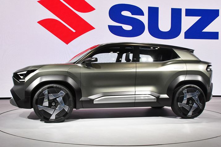 ueVXṽTChC[WBEVȂł͂̃OzC[x[XAfUCɂĂLт₩ȃVGbgŕ\Ă