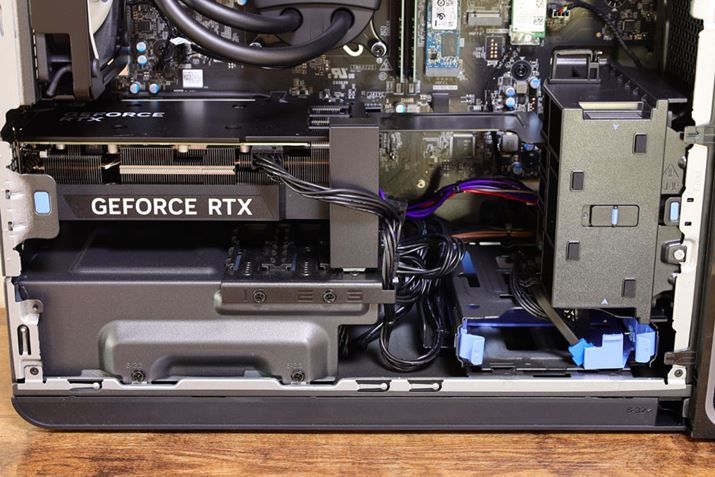 ȃrfIJ[hxp[ciʐ^jB傫ȃrfIJ[hډ\