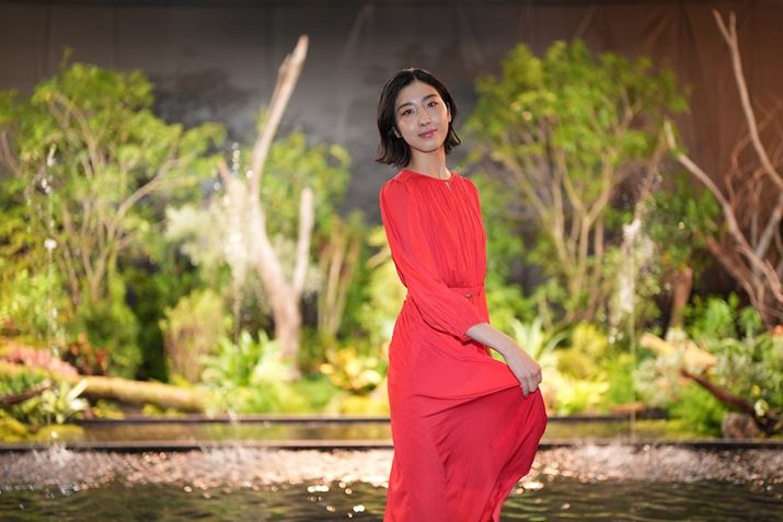 9 IIIAFE 50mm F1.2 GMAF1.2A1/2000bAISO1250AtbVgpBeʐ^i6000×4000A6.9MBj