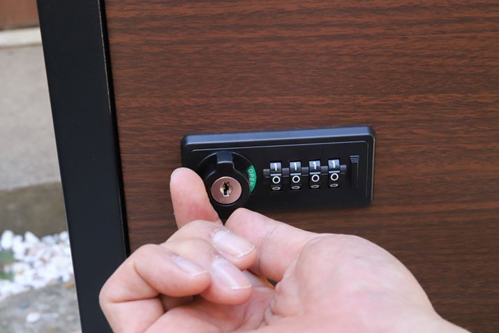 킹ămuЂ˂ƁAƓɎŃ_CZbgI