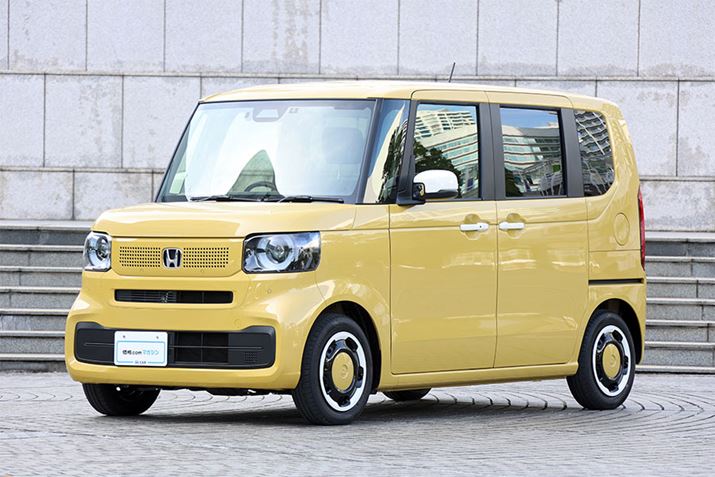 3ځuN-BOXṽtgGNXeABS̓IȈۂ͉ߋ2ɋ߂B◬sɉeꂸA̐lɐe݂^悤ȃfUCƃz_͌܂