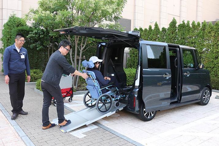 X[v̏oꂪJ^ɂȂuN-BOXX[vv