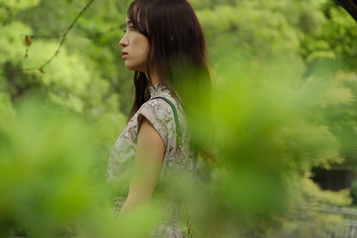 ̐UɂāAusgƂAŜƂĂ͑ϗǍDBł蓵Ƃ炦A̓ɍ킹ăgbLOĂꂽBpɃsg킹ȂBełX-T5AXF18-135mm F3.5-5.6R LM  OIS WRA135mmi35mmZ202mmjAF5.6A1/85bAISO1600AzCgoXFAAtBV~[VFASTIABeʐ^i7728×5152A18.0MBj