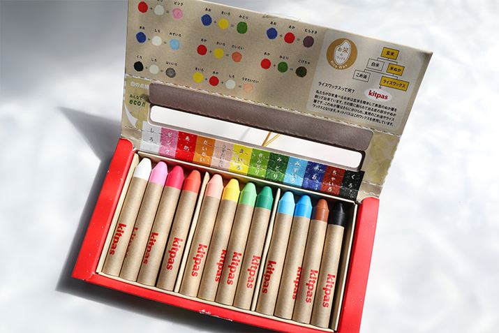 12FBĎgƂŐF̃oG[V₹܂