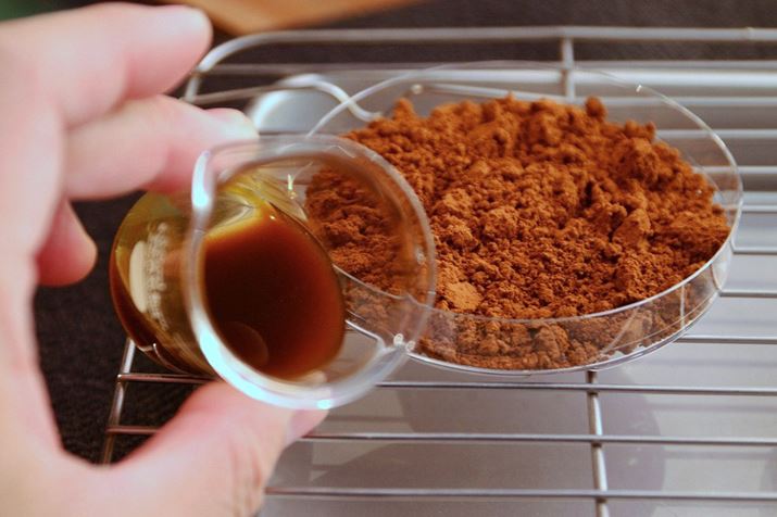 R[q[ICBF̓GXvb\قǔZ͂Ȃ̂́AeNX`[̓GXvb\͂邩ɒ鋭Sxł