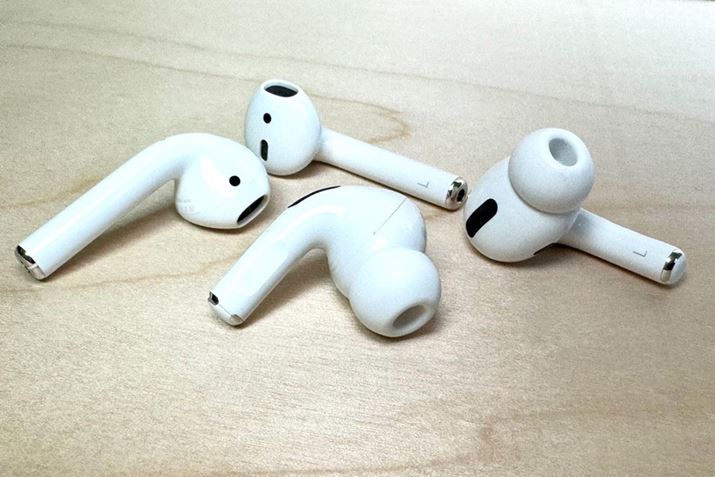 ʐ^́uAirPodsv̂悤Ȍ`CgRJ^Aʐ^EuAirPods Prov̂悤Ȍ`Ji^