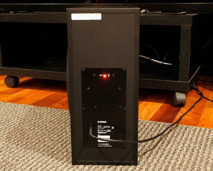 TuE[n[̔wʁBCXڑȂ̂œ͒[qȂǂ͂ȂB͓̂d[qƐڑԂCWP[^[̂