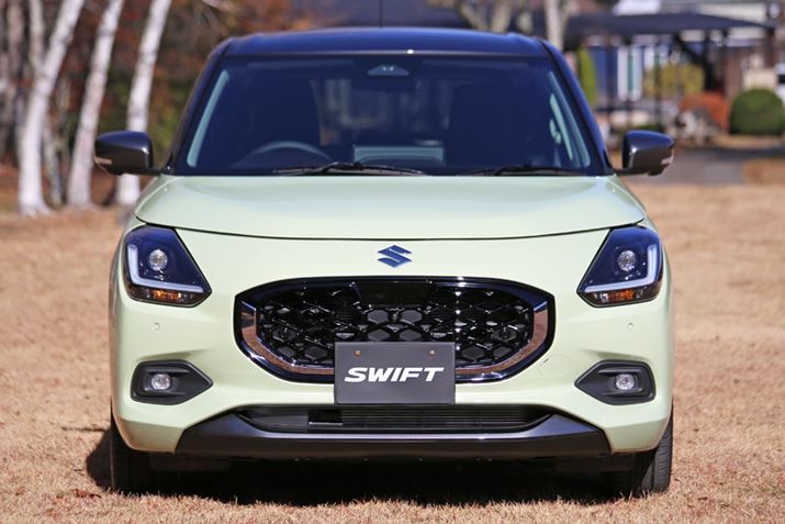 XYL̃RpNgJ[uXCtgv5ڂւƃtf`FWBڂ́AiOfUCA傫サRAď[̈S