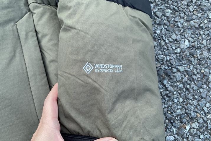 30fj[́uGORE-TEX WINDSTOPPER PRODUCTSv2w\ŁAhƑϐ˔܂