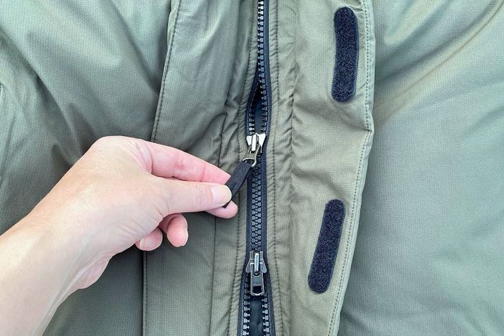 tgWbv̓_udlŁA㉺J\