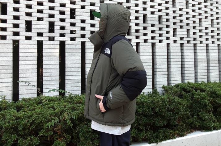 t[hɂƒȂl܂Ăĕۉɔ͂܂