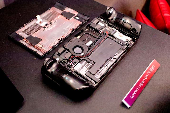 @ƁA1̃t@𓋍ځBuActive CoolingvƌĂ΂ʓIȃt@݌vɂAꂽpƐÉĂƂ