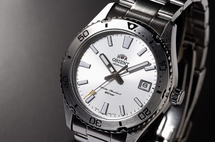 C̃XeXX`[ɃwAC̃x[gbv́AuIGg}RvV[Y̎dl