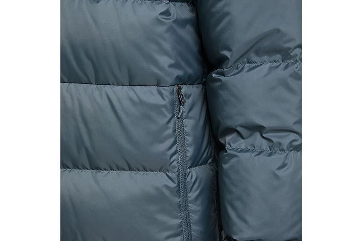 Eɕ֗ȃWbp[tnhEH[}[|PbgĂ