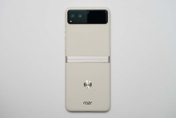 J[͂̃ojN[ƃZ[WO[2FpӂĂ܂