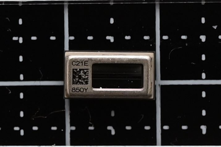 炪uFALCON MAXvɓڂĂgbvt@CAO^Cv́uCowellv