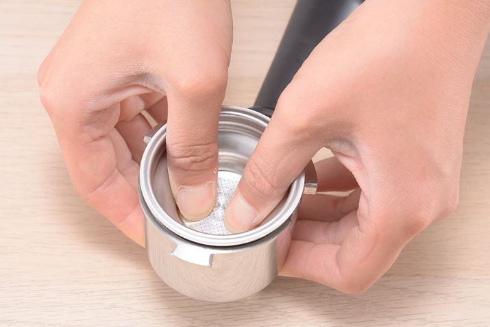 ŏɁAtB^[z_[ɃtB^[t܂BtB^[z_[ĝ߂ĂȂ̂ŁAłɃeVAbvI