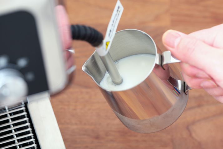 t̃~NWOɋāAtbT[ɍ݂܂