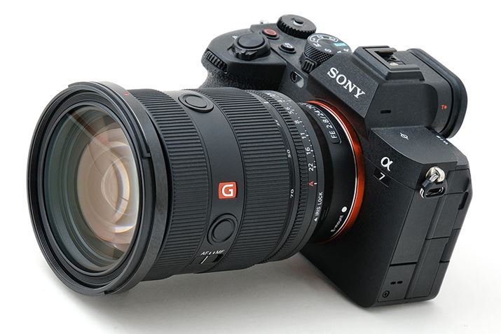 u7V[Yvł̓X^_[hfɈʒutĂu7 IVv