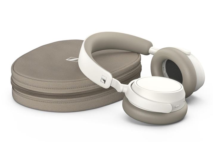 uACCENTUM Plus Wirelessvɂ͐pL[P[XtBuACCENTUM Wirelessv̓RXg̊֌WŏȂĂ̂ŁAnɂꂵ|Cgł